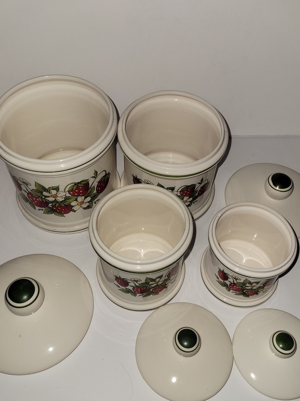 Vintage Sears Strawberry Ceramic Canister Set - Cream & Red - Picture 4 of 7
